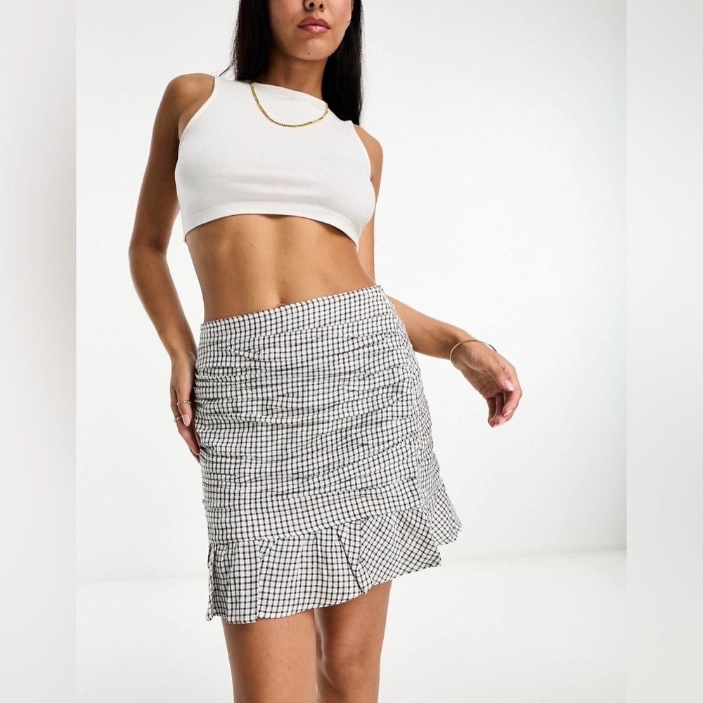 Abercrombie & Fitch ruched mini skirt in black and white check